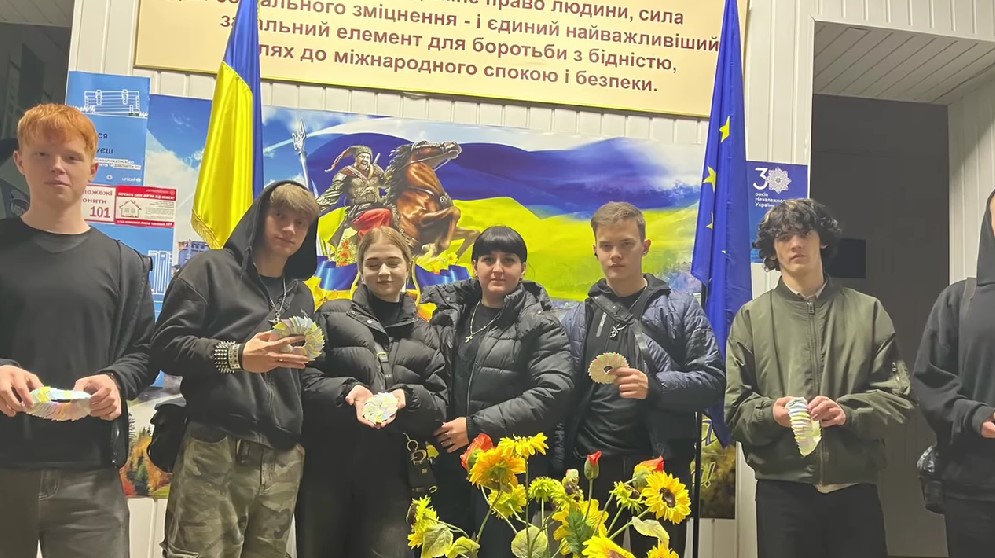 Відбувся майстер-клас з виготовлення антистресового ланцюжка
