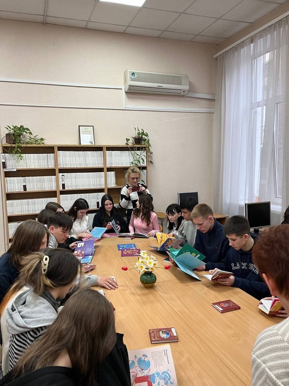Cтуденти ДНЗ МВПУПІТ є частими відвідувачами бібліотек